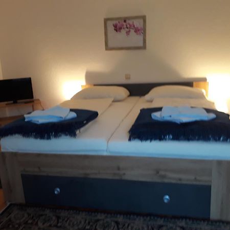 Gasthaus Zur Blauen Donau Hotel Waldkirchen am Wesen Esterno foto